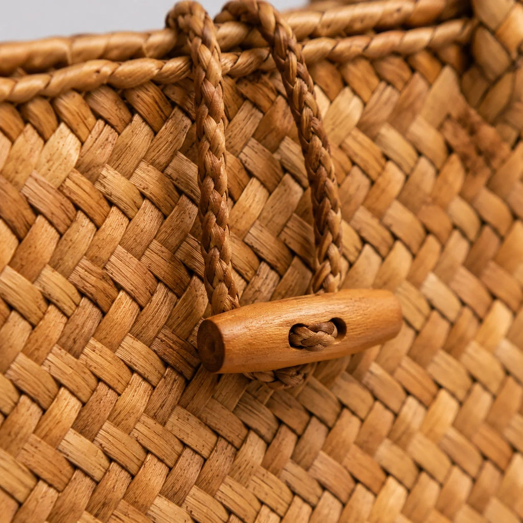 Sommer Korbtasche Naturell – Detailaufnahme der Verarbeitung