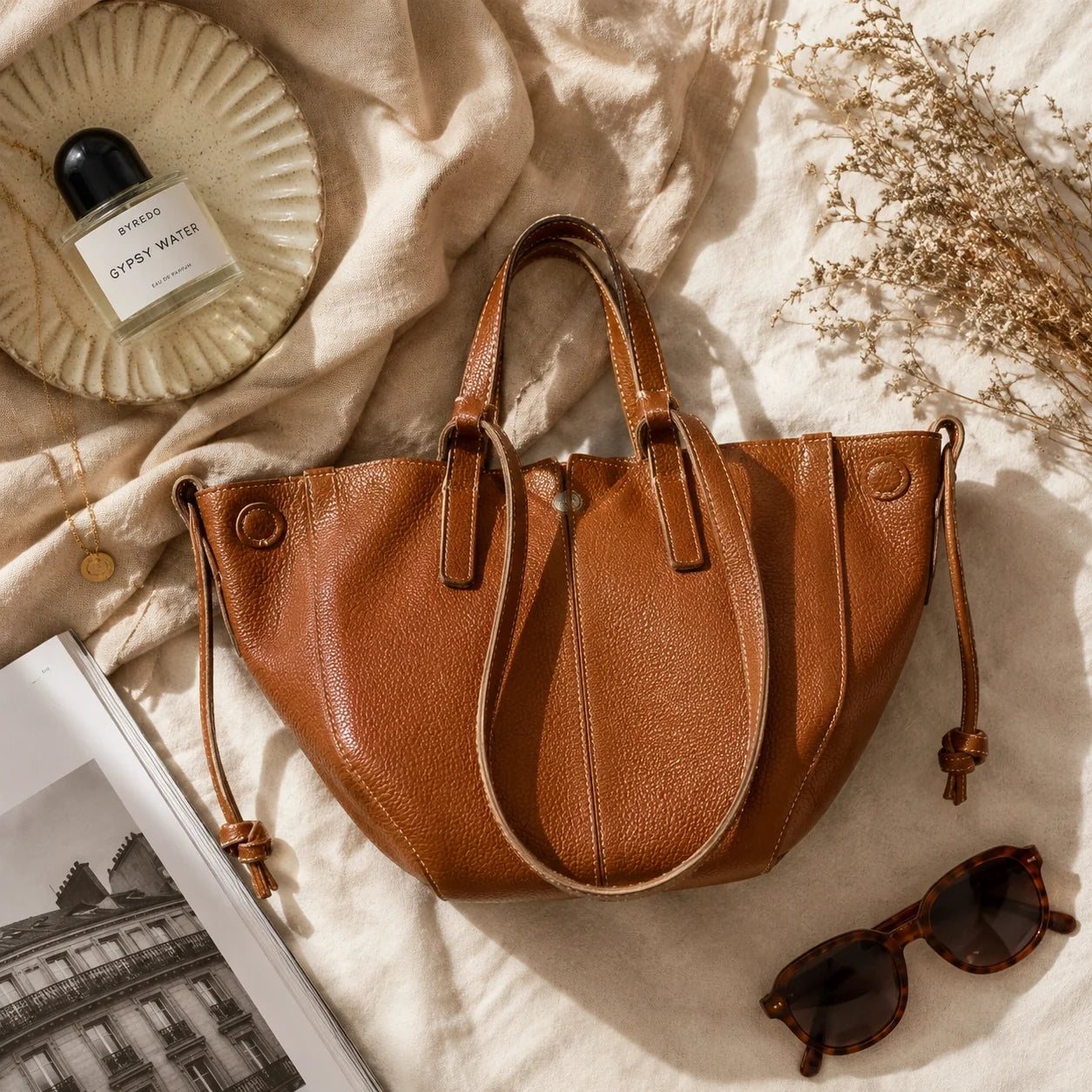 Tote Bag Weiches Leder Braun – Produktaufnahme freigestellt