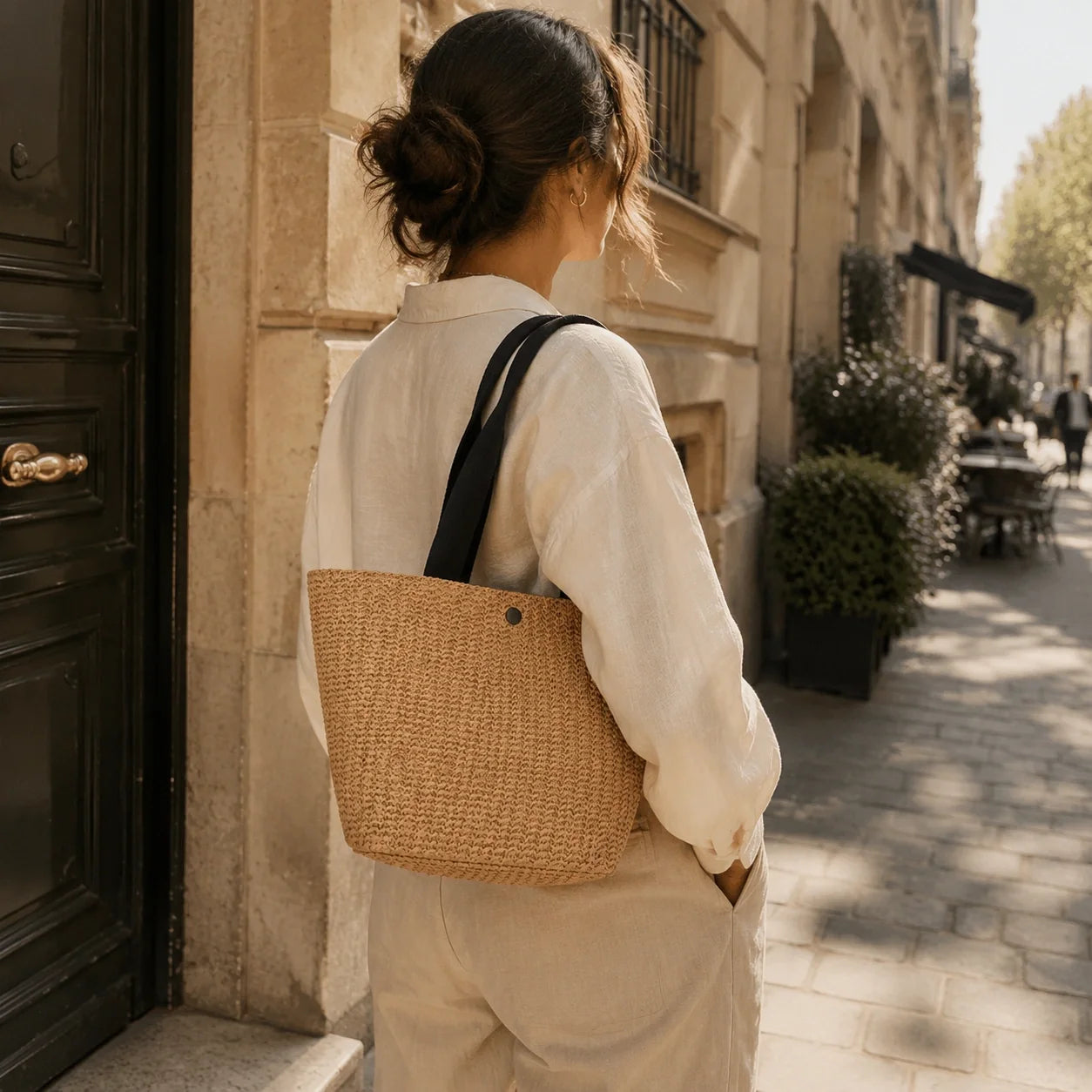 Boho Korbtasche Stroh Naturell – Lifestyle-Aufnahme getragen