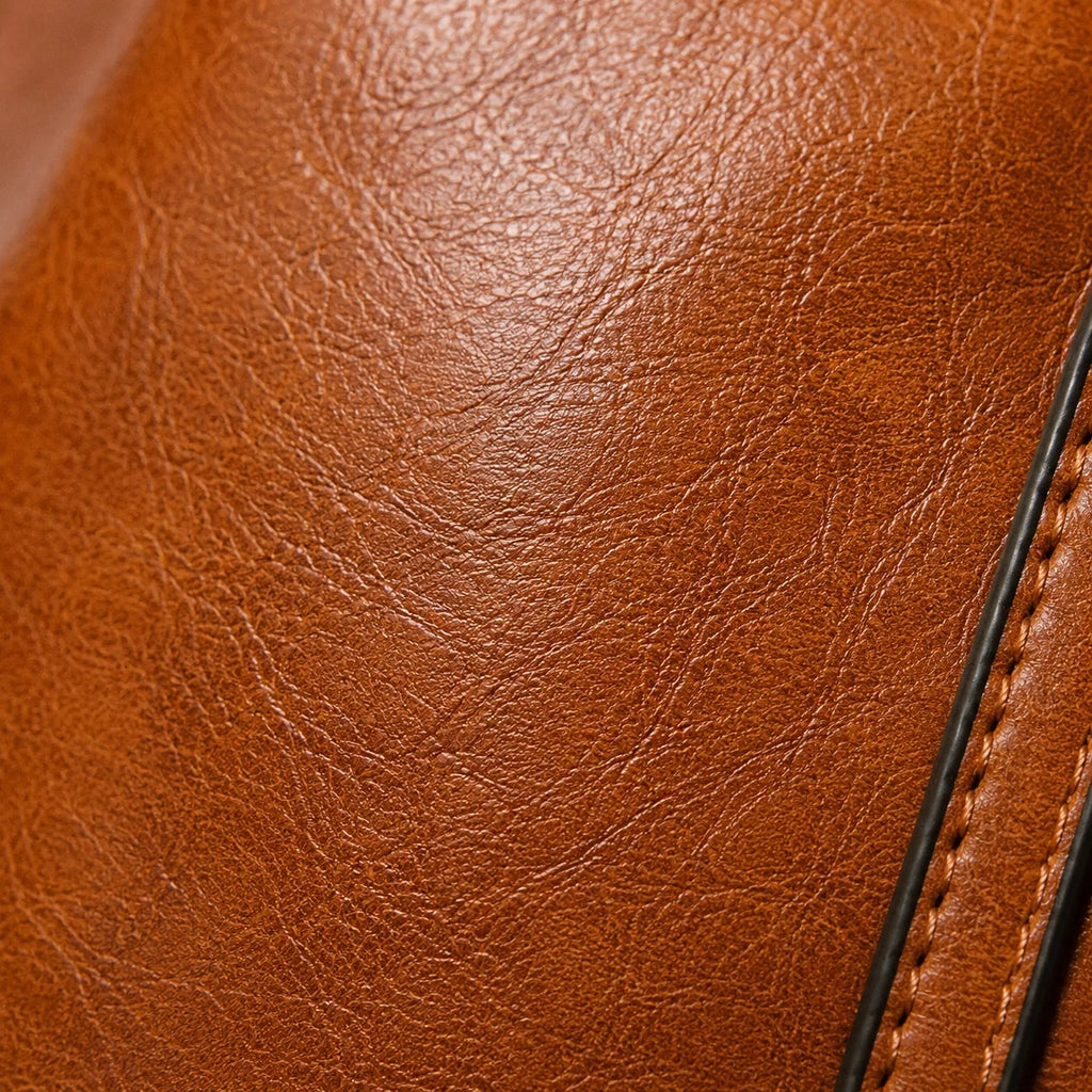 Zeitloser Shopper Cognac Vintage-Look – Detailaufnahme der Verarbeitung